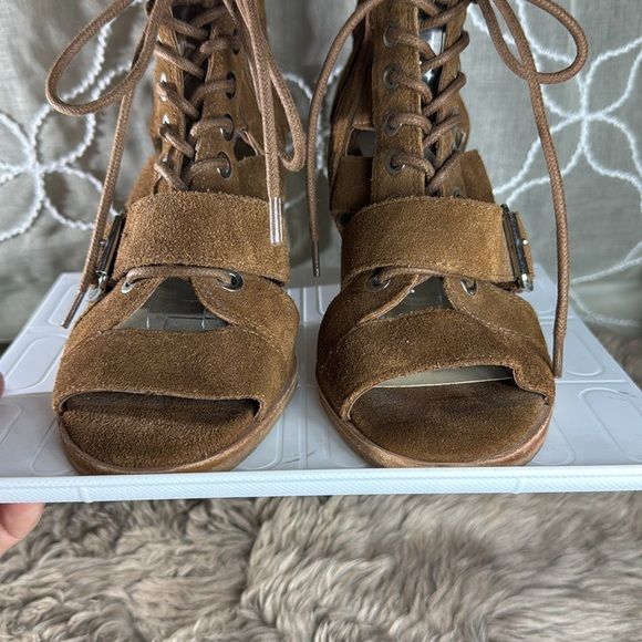 (O) Steve Madden Women's Jackson Lace Up Sandal Chestnut Suede 6 - Picture 4 of 12